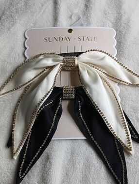 Sunday State Ivory & Black Rhinestone Bow Hair Clips